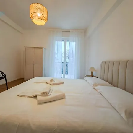 Apartamento Largo Papa Tirabora Short Rent